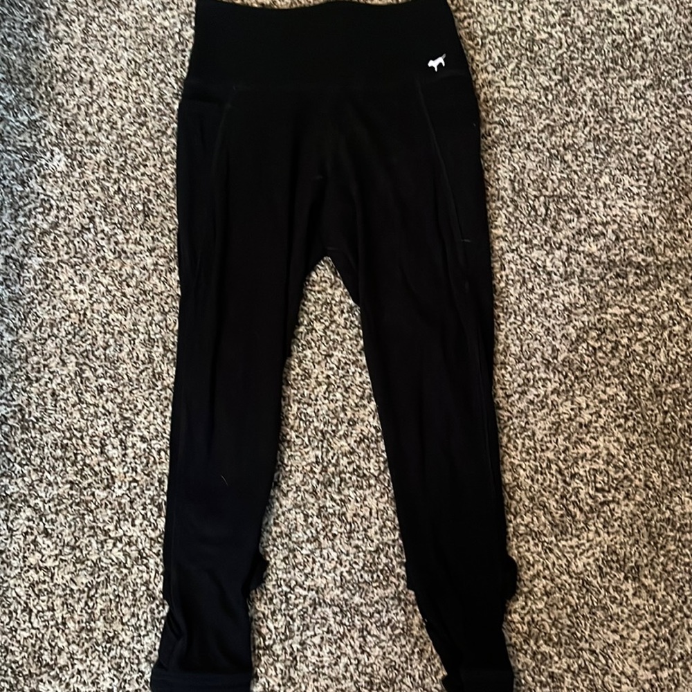 crop leggings